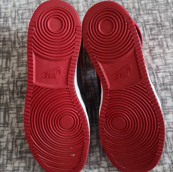 Air Jordan 1 Retro KO HI (AJKO) - Picture 5 of 8